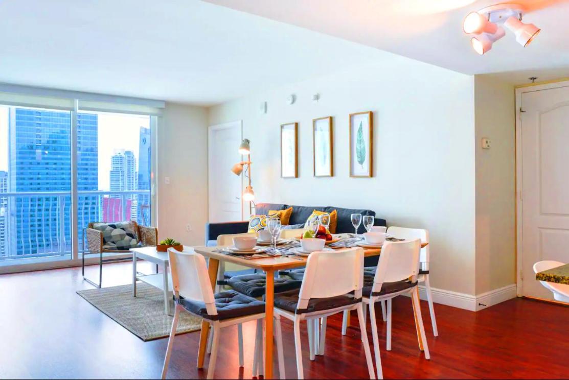 Luxury 2 Bedroom At Brickell With Pool