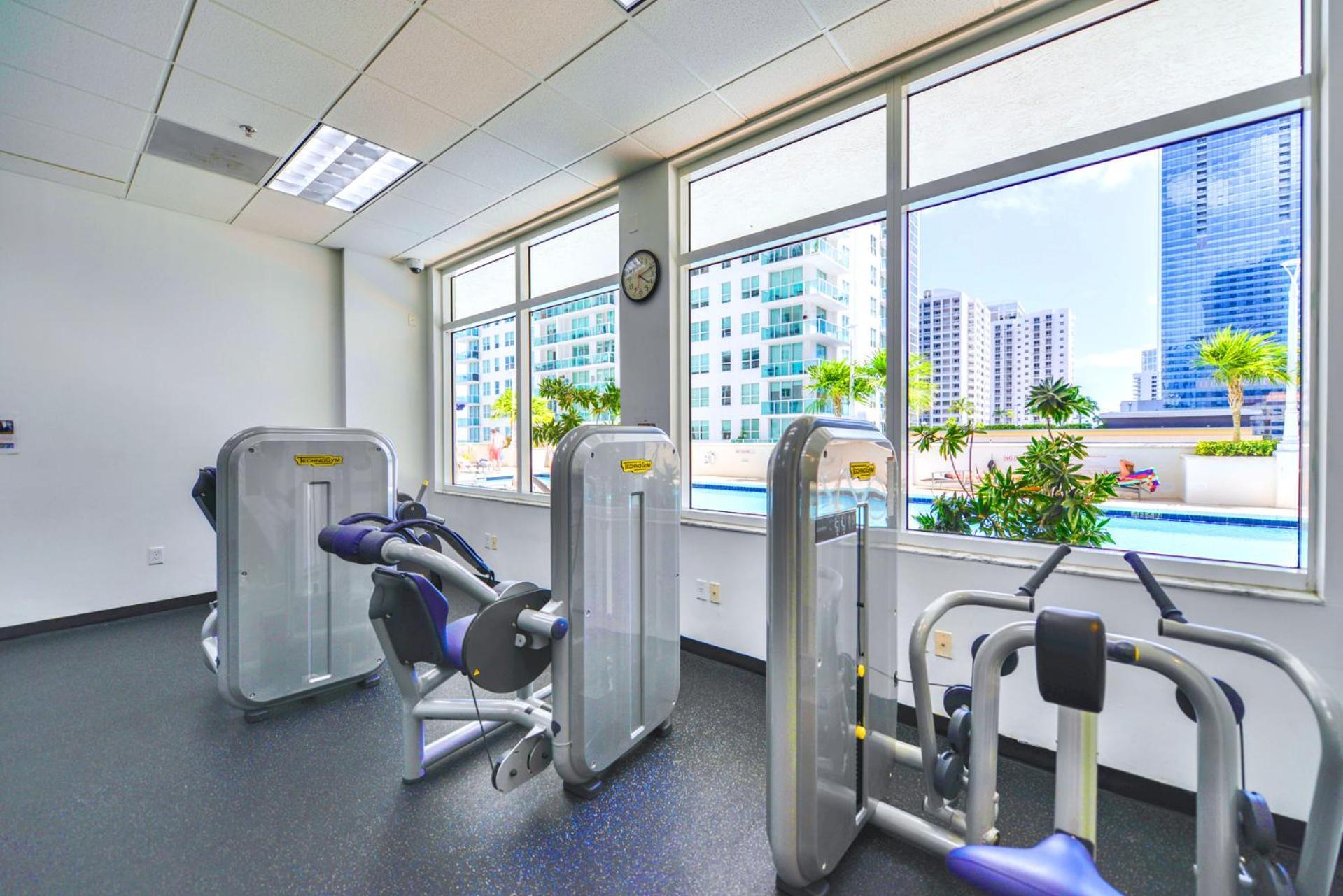 Luxury 2 Bedroom At Brickell With Pool * Miami
